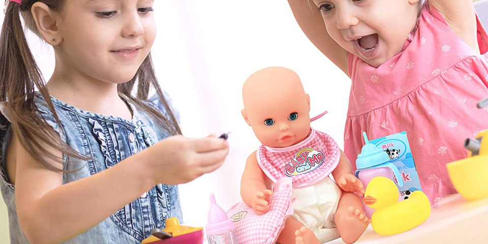 Роль ляльки в розвитку дитини: як і чому